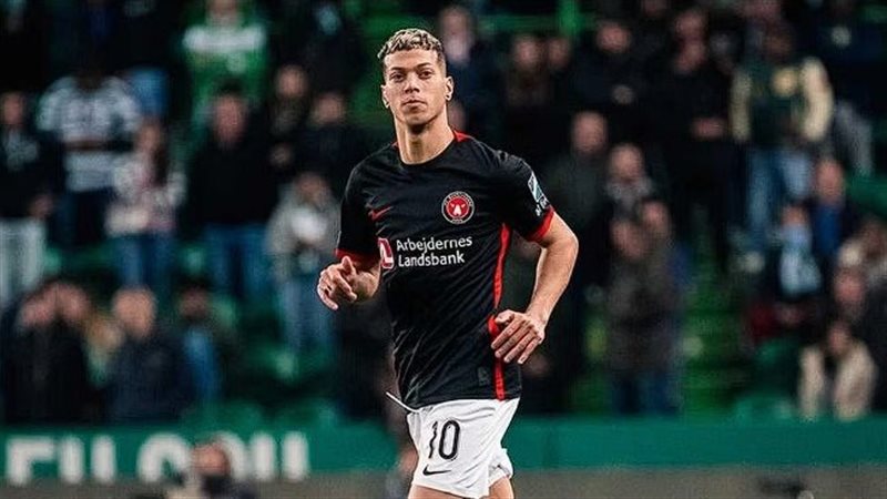 إمام عاشور،فيتو