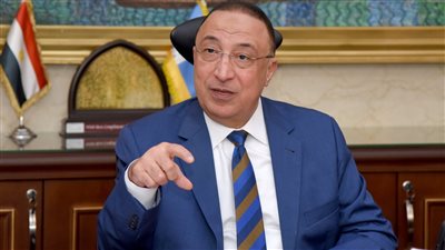 محافظ الإسكندرية: رفع درجة الاستعداد للتعامل مع حالة عدم الاستقرار في الطقس 