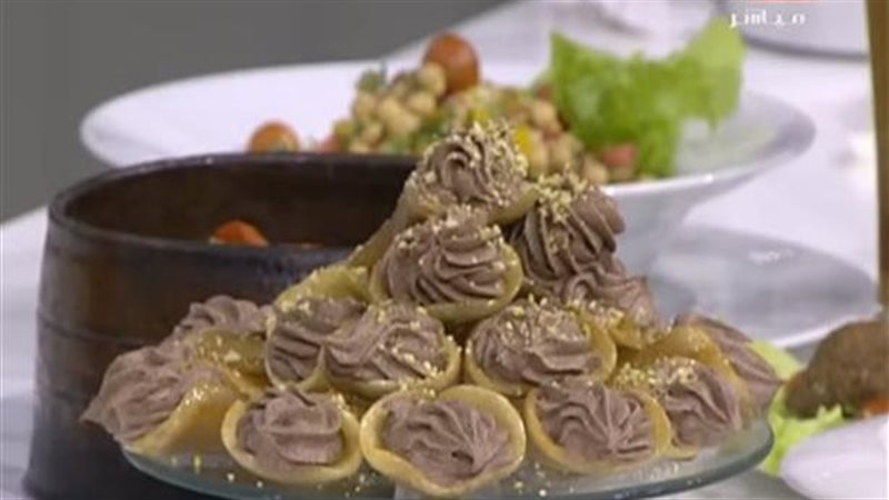 قطايف بكريمة الشيكولاتة،