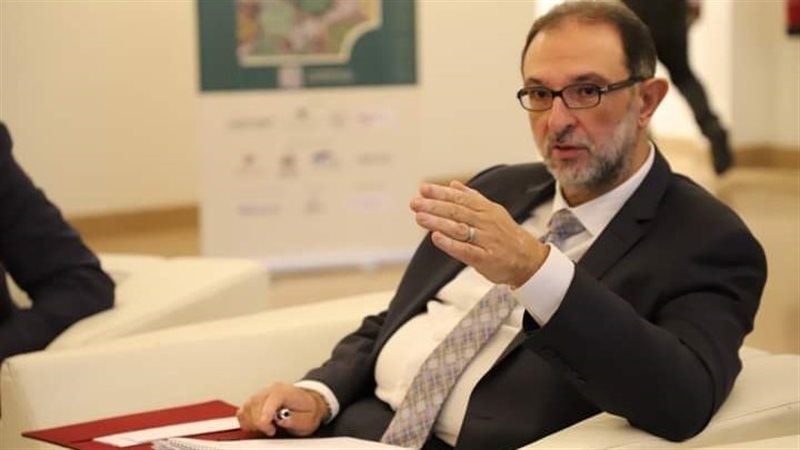 الدكتور طارق الهوبى،