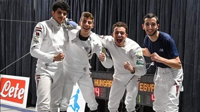 منتخب السلاح يتأهل لنصف نهائي بطولة العالم