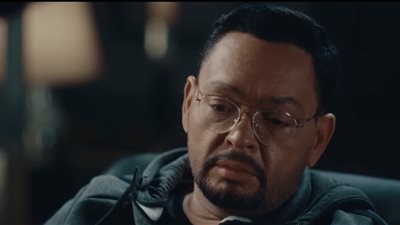 مسلسل حضرة العمدة الحلقة 18، أحمد رزق يزور طبيبا نفسيا وحافظ يتاجر في الآثار