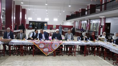 توجيه عاجل من رئيس جامعة الأزهر للقائمين على إفطار المدن الطلابية