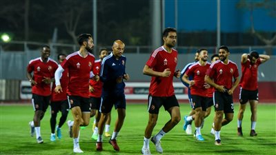الأهلي يختتم استعداداته لمباراة بيراميدز في نهائي كأس مصر 