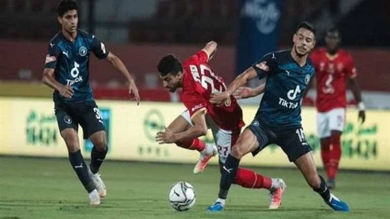 الاهلي وبيراميدز،