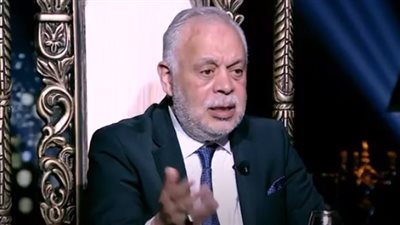 أشرف زكي يطالب بتسريح فريق الزمالك بالكامل وتصعيد الناشئين: 