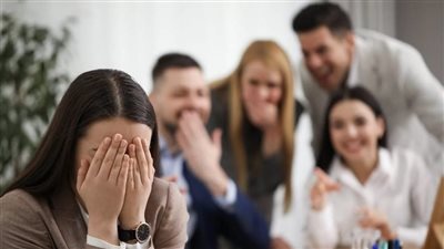 عقوبة معايرة الآخر للإساءة والأذى في القانون 