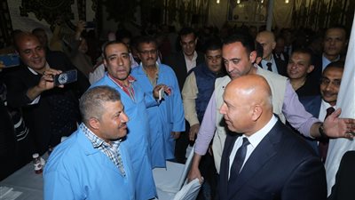 كامل الوزير يزور الورش المركزية لشركة شرق الدلتا للنقل 