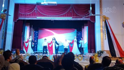 طلاب مدرسة النصر للغات يقدمون أوبريت عن شهداء الوطن (فيديو)