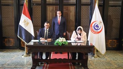 الصحة توقع اتفاقية إطلاق المنصة الإلكترونية لترصد مضادات الميكروبات
