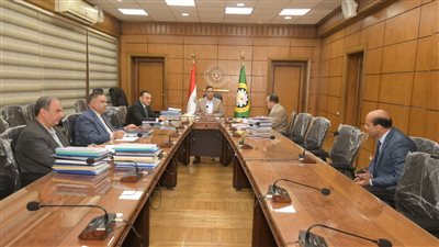 محافظ الدقهلية يترأس لجنة اختبارات المتقدمين لشغل وظيفة مدير عام