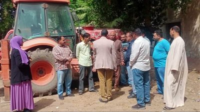 رئيس مدينة العياط يتفقد آلية خدمة المواطنين بالوحدات المحلية (صور)