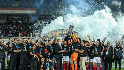 أخبار مصر: الأهلي بطلا لكأس مصر، صورة الخطيب مع رمضان صبحي تزلزل تويتر، قصة تدهور صحة صاحب فيديو القطة، وهزة بأسعار الذهب