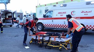مصرع شخص وإصابة 41 آخرين من جنسيات مختلفة في حادث مروري بالسعودية