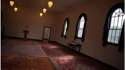 تصعيد جديد ضد المسلمين في كندا، انتقادات حادة لحظر غرف الصلاة في المدارس (فيديو)