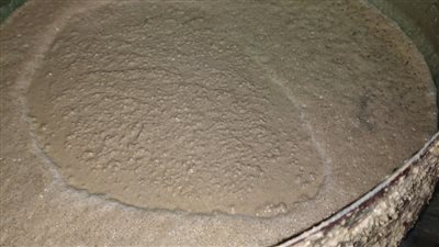 التفاصيل الكاملة لضبط متهم يستخدم بودرة السيراميك لإنتاج الطحينة والعقوبة المتوقعة 