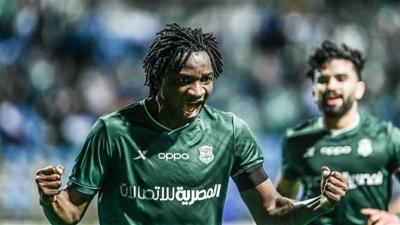 مابولولو ينفرد بصدارة