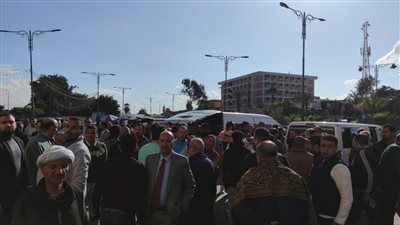 تشييع جثمان الصحفي هشام جاد بمسجد السيدة نفيسة (صور وفيديو)