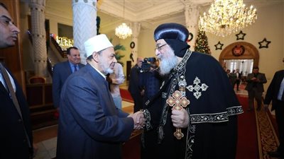 شيخ الأزهر للبابا تواضروس: علاقة المسلمين والمسيحيين تجسيد حقيقي للوحدة والإخاء
