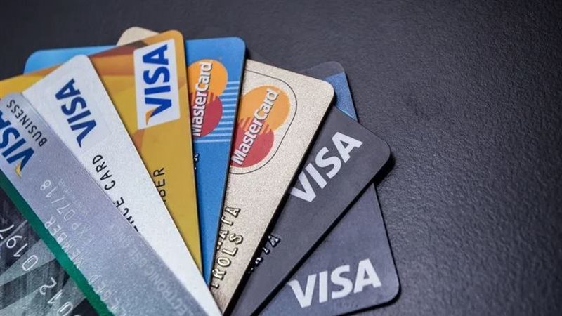بطاقات الدفع الالكتروني،