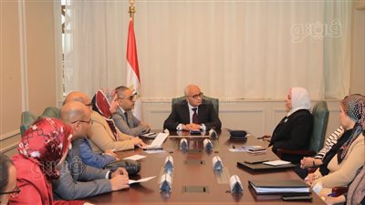 وزير التعليم يتابع انتظام سير العمل للإدارات التي انتقلت إلى مقر الوزارة الجديد
