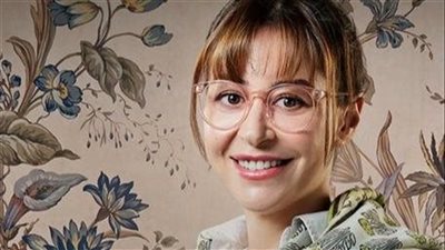 تفاصيل هجوم منة شلبي على برنامج شهير بسبب ريهام عبد الغفور 