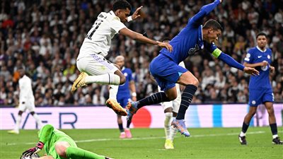 دوري أبطال أوروبا، ريال مدريد يواصل التقدم على تشيلسي بهدف بعد 70 دقيقة وطرد تشيلويل
