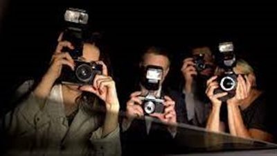 تفسير رؤية شخص مشهور في المنام وعلاقتها بالهيبة والوقار والأخبار السعيدة 