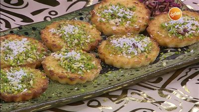 طريقة عمل ميني بسبوسة لايت (فيديو)