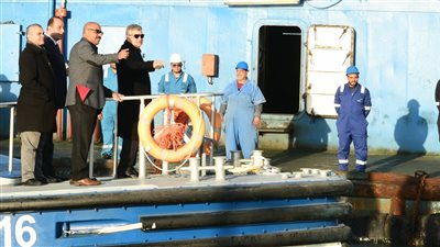 تكريك 43 مليون متر مكعب رمال بمشروع تطوير القطاع الجنوبي لقناة السويس 