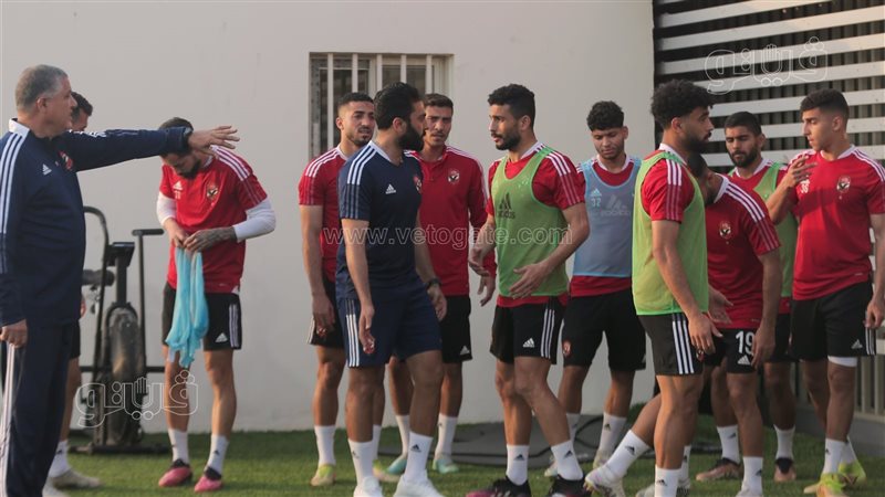 مران الأهلي؛ فيتو