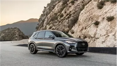 إنفينيتي QX50 موديل 2023 بإضافات أساسية