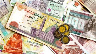 هل طرح عملة جديدة لدول تجمع بريكس يلغي الجنيه المصري؟.. خبير يوضح