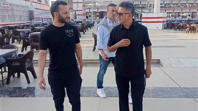 خوان كارلوس يتوجه إلى استاد الكلية الحربية بعد انتهاء جلسته في الزمالك (صور)