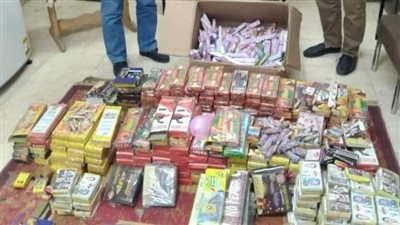 ضبط كمية كبيرة من الألعاب النارية بالوادي الجديد