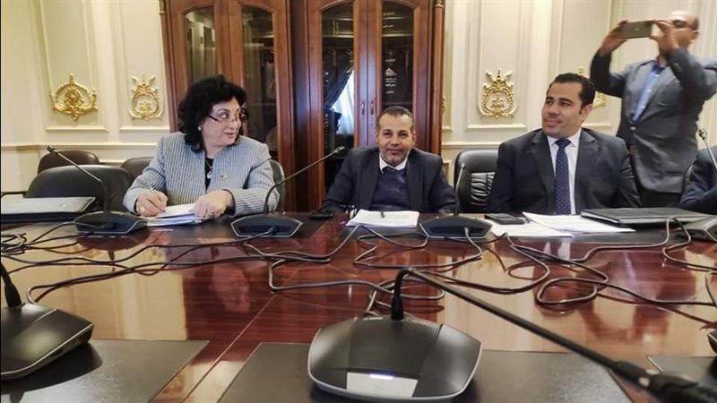 اجتماع لجنة القوى