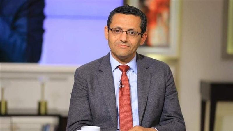 الكاتب الصحفي خالد