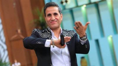 بأشهر أغنية صعيدية.. أحمد شيبة يشعل إستديو منى الشاذلي | فيديو