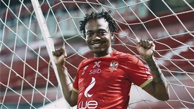  بيرسى تاو على أعتاب الرحيل عن الأهلي