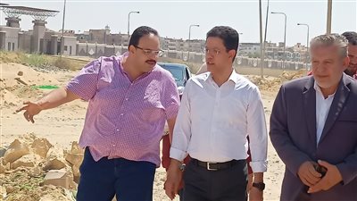 رئيس جامعة بنها يتفقد منشآت الجامعة الأهلية بالعبور 