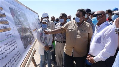 وزير النقل يتفقد عددا من مشروعات الوزارة بالإسكندرية 