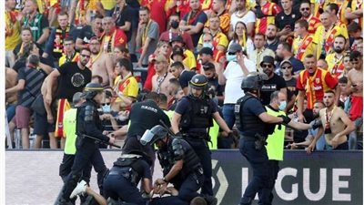 بسبب الشغب.. حرمان لانس من جمهوره في مباراتين