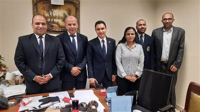 ضبط ساعات بـ5 ملايين جنيه بحوزة راكب بمطار القاهرة