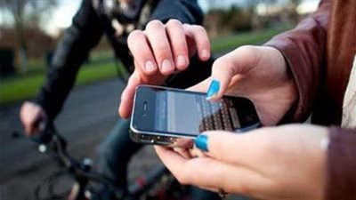 التحقيق مع سائق متهم بسحل طالبة بكلية الطب وسرقة هاتفها بالعمرانية