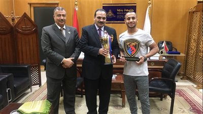 طالب بجامعة بنها يفوز ببطولة النخبة الدولية للمواي تاي بالعراق