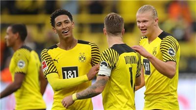 هالاند يقود دورتموند للفوز على يونيون برلين 4/2 بالدوري الألماني