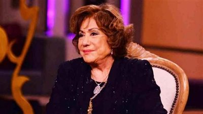 سميحة أيوب تهاجم منتقدي مسرحية المومس الفاضلة: بتوع جعجعة فاضية