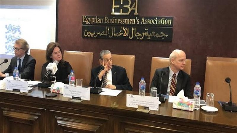جانب من الاجتماعات