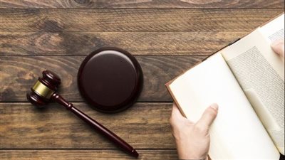 7 مواد تحدد الدفاع الشرعي عن النفس وفقا للقانون.. تعرف عليها