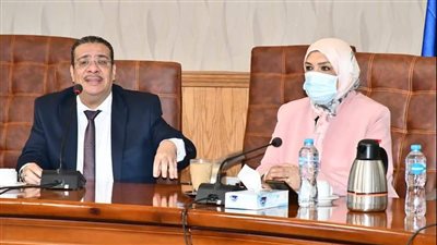 رئيس جامعة القناة يوجه بالتسويق لبرامج الدراسات العليا